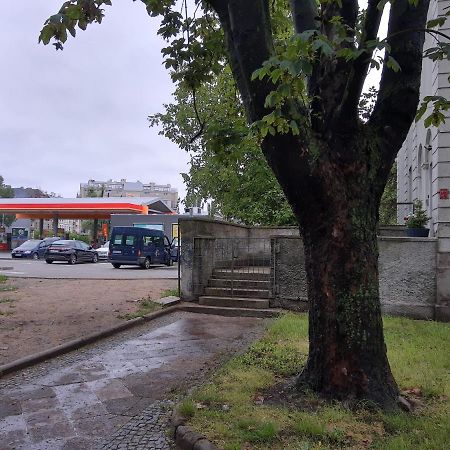 Noclegi Przy Dworcu Pkp Wrocław Kültér fotó