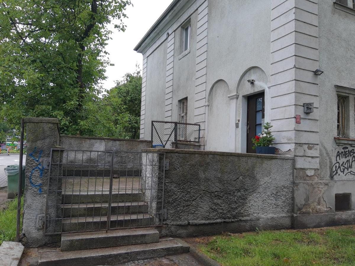Noclegi Przy Dworcu Pkp Wrocław Kültér fotó